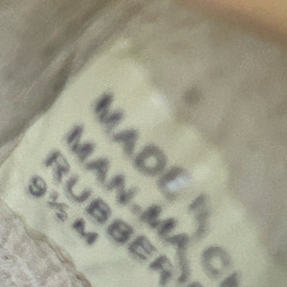 MICHAEL KORS Gold Logo Leather Flats Women’s Size 9.5 - Picture 9 of 9